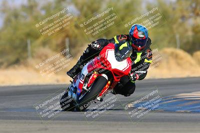 media/Jan-08-2022-SoCal Trackdays (Sat) [[1ec2777125]]/Turn 2 (150pm)/